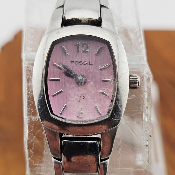 Fossil Women's Pink Dial Silver Tone Link Watch Preppy Y2K Barbiecore ES-9858 - Picture 2 of 7